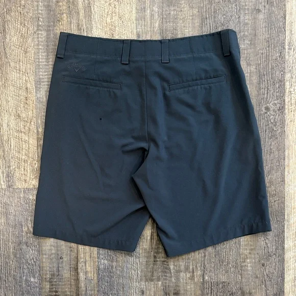 Callaway Men's Dark Gray Flat Front Golf Shorts Size 34 - Picture 2 of 3